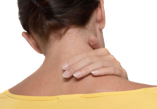 πώς να απαλλαγείτε από απότομη πόνο στο λαιμό